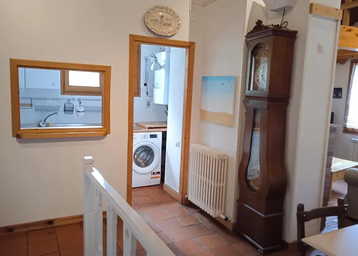 Apartamentos 3000 Escarrilla